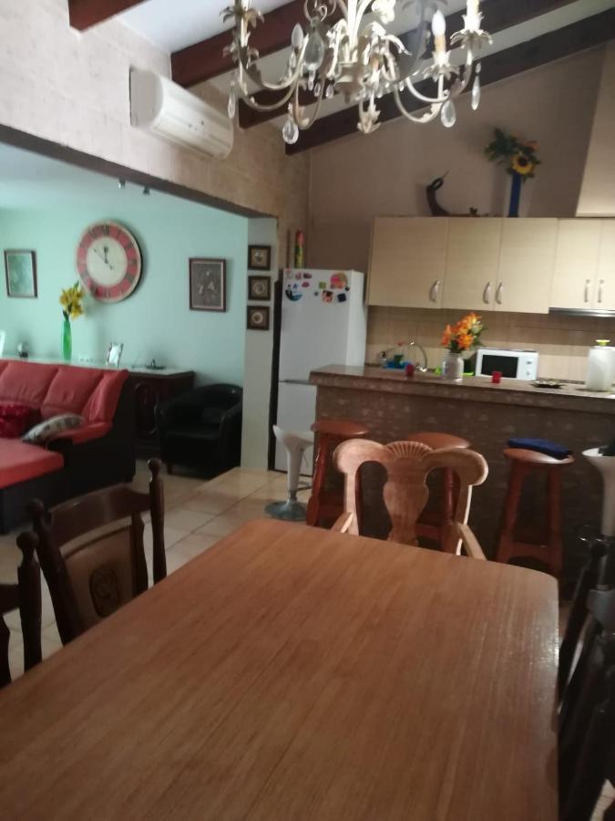 Bungalow Cerca De La Playa เดเนีย ภายนอก รูปภาพ